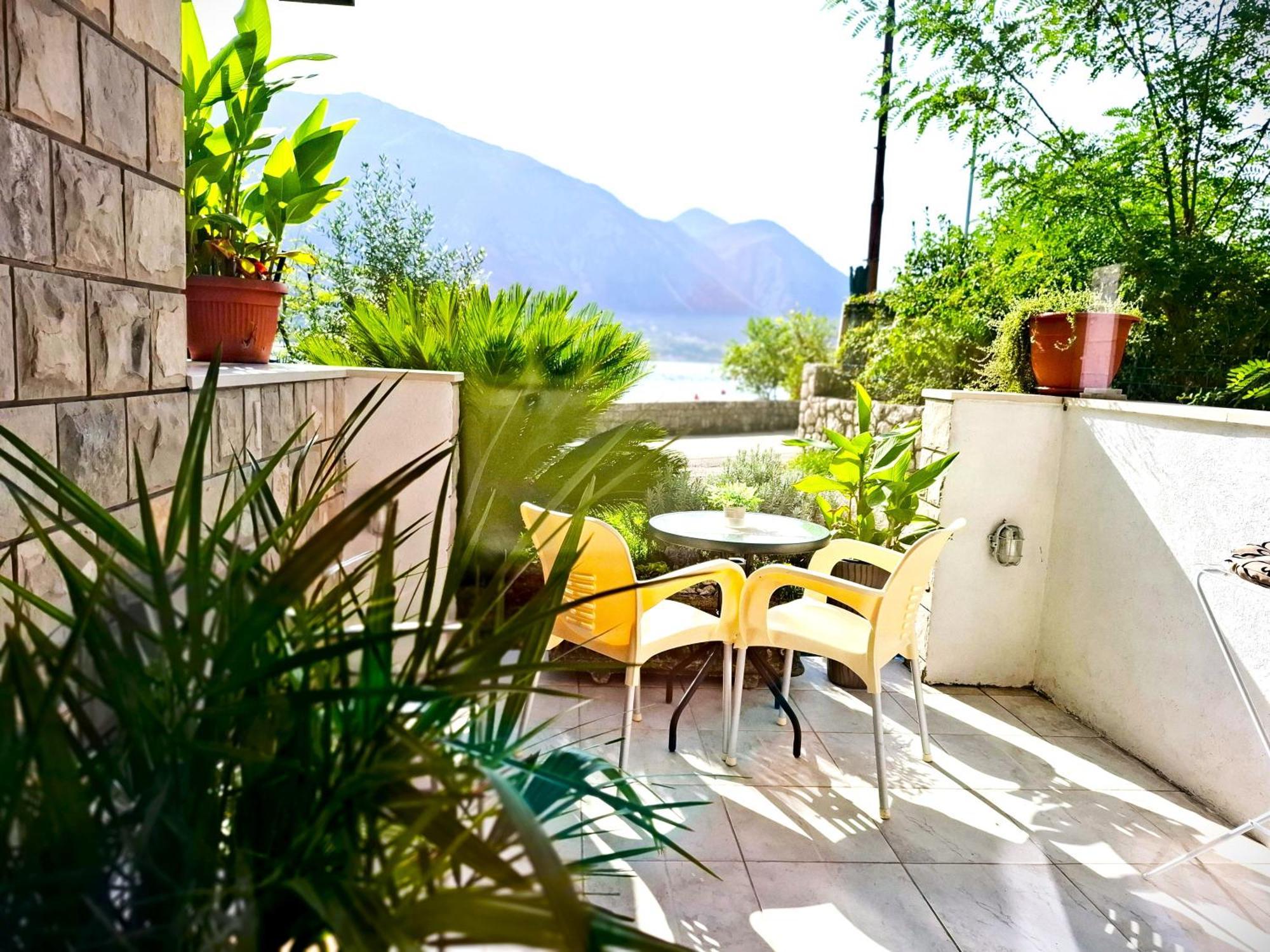 Kadena Apartments Kotor Exteriör bild